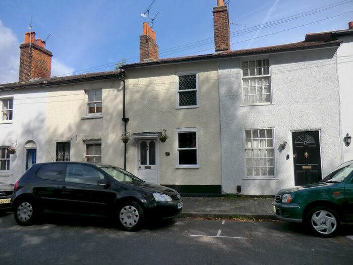 2 Bedroom Terraced House To Rent In Old London Road, St Albans, AL1
