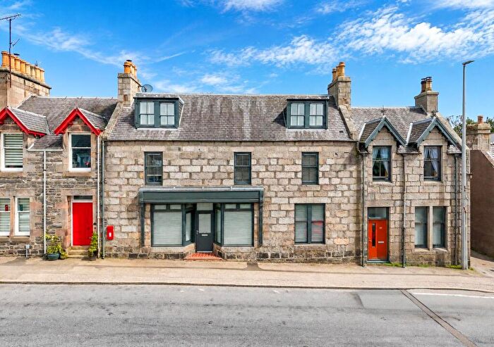 4 Bedroom House For Sale In High Street, Grantown On Spey, PH26