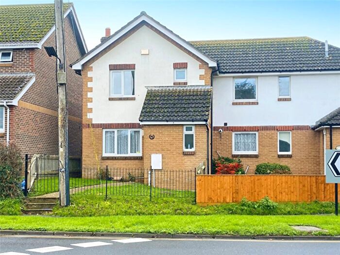 3 Bedroom Semi-Detached House To Rent In Stroud Road, Freshwater, Isle Of Wight, PO40