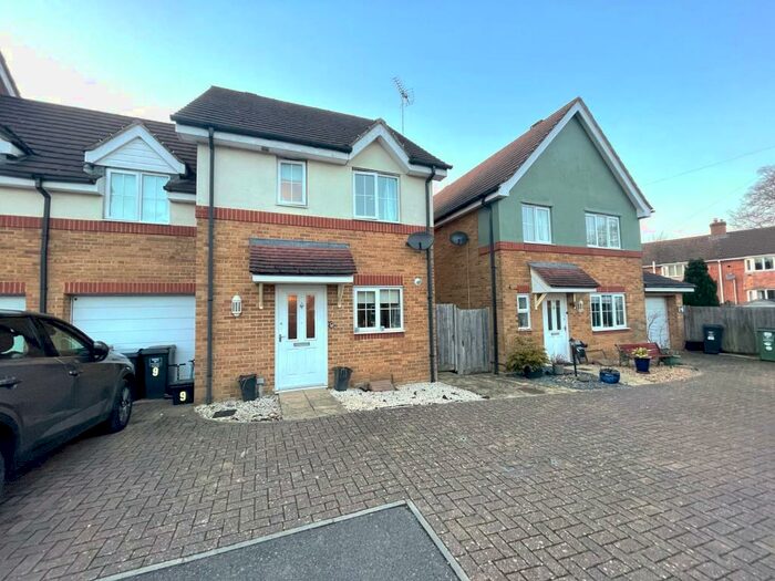 3 Bedroom Semi-Detached House To Rent In Kimber Close, Tidworth, SP9