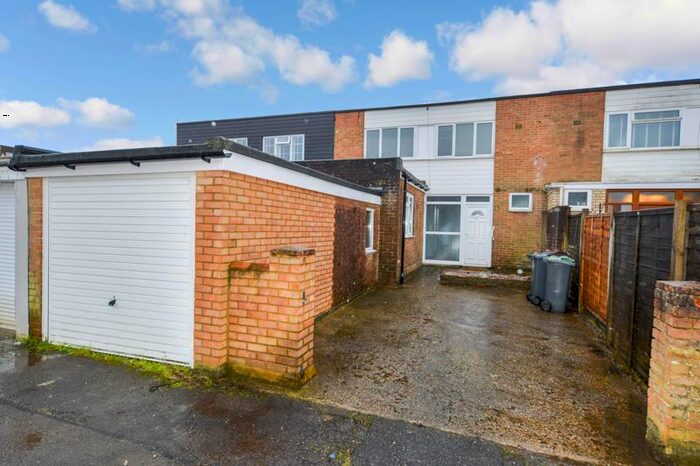 4 Bedroom Terraced House To Rent In Tyrrel Lawn, Havant PO9