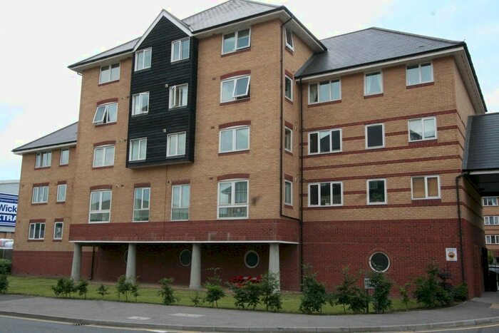 2 Bedroom Flat To Rent In St. Peter Street, Maidstone ME16