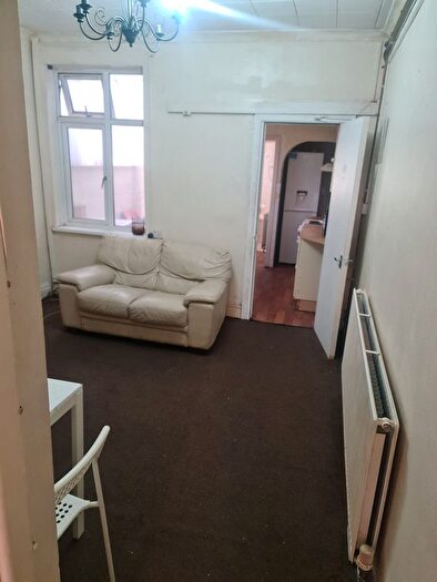 4 Bedroom Terraced House To Rent In St. Agathas Road, Coventry, CV2