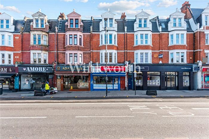 2 Bedroom Flat To Rent In Grand Parade, Green Lanes, London, N4