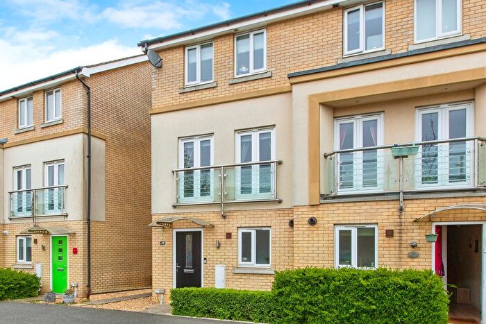 3 Bedroom End Terrace House For Sale In Lancaster Gate, Upper Cambourne, Cambridge, CB23
