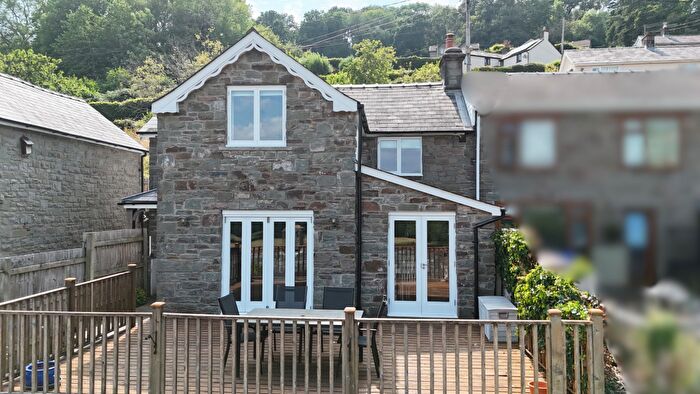 2 Bedroom Semi-Detached House For Sale In The Dardy, Crickhowell, NP8