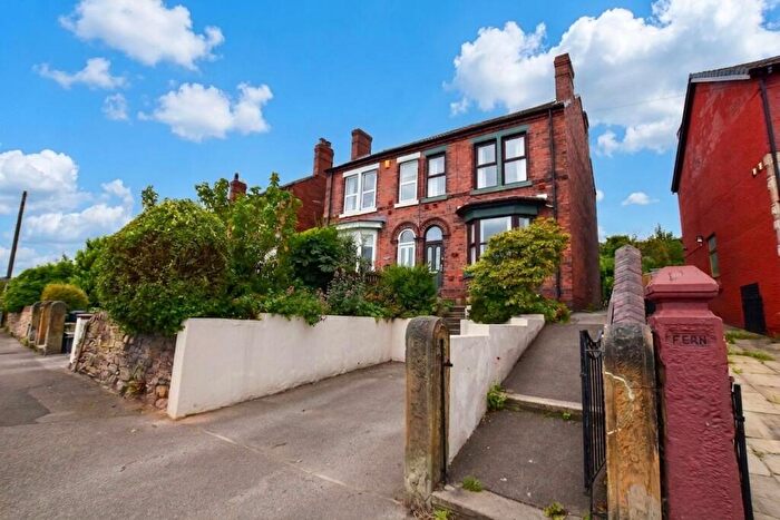 3 Bedroom Semi-Detached House For Sale In West Bawtry Road, Rotherham, S60
