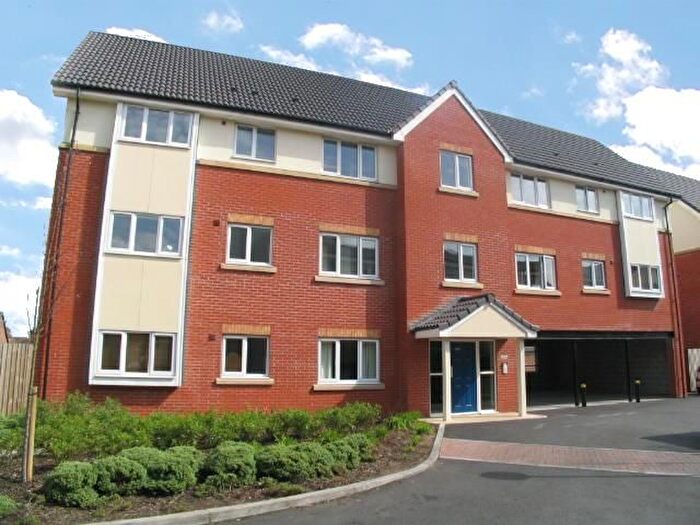 2 Bedroom Flat To Rent In Barnsdale Close, Loughborough, LE11