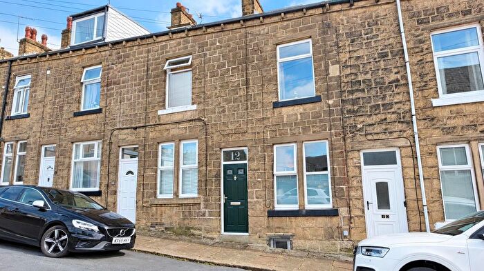 4 Bedroom Terraced House To Rent In Norman Street, Bingley, BD16