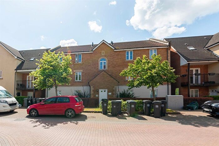 1 Bedroom Flat For Sale In Montreal Avenue, Horfield, Bristol, BS7