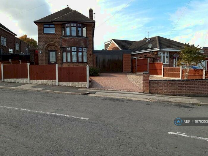 3 Bedroom Detached House To Rent In Highfield Road, Littleover, Derby, DE23