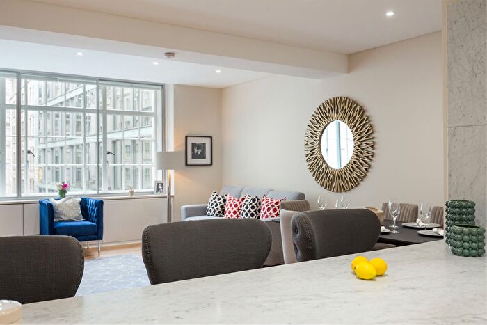 2 Bedroom Flat To Rent In Exeter Street, London, WC2E