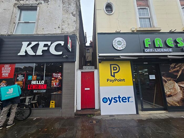 2 Bedroom Flat To Rent In Lewisham High Street, London, SE13