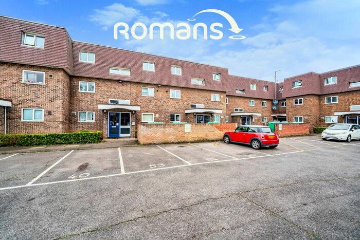1 Bedroom Flat To Rent In Bath Road, Harmondsworth, West Drayton, UB7