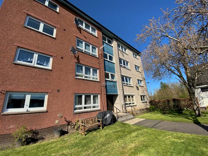 2 Bedroom Flat To Rent In Rona Court, Perth, PH1