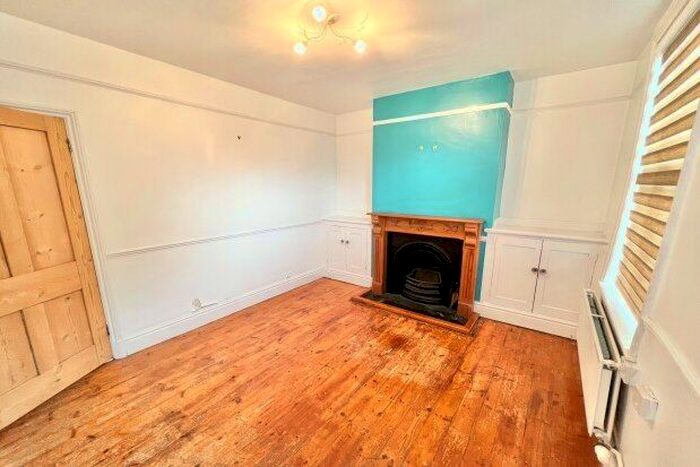 2 Bedroom Property To Rent In Foundry Lane, Leicester, LE7