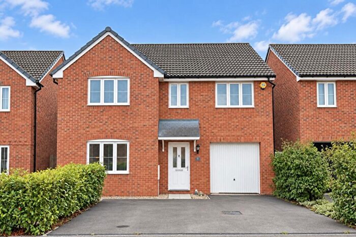 5 Bedroom Detached House For Sale In Douglas Drive, Grove, OX12