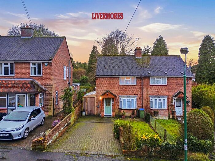 2 Bedroom Semi-Detached House For Sale In Saddlers Park, Eynsford, Dartford, DA4