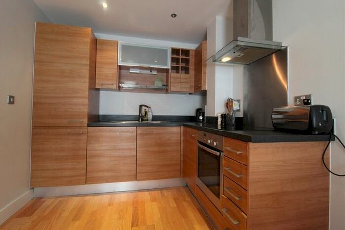 1 Bedroom Flat To Rent In The Boulevard, Hunslet, Leeds, LS10