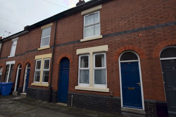 3 Bedroom Terraced House To Rent In Pybus Street, Derby, Derbyshire, DE22