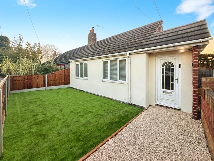 1 Bedroom Semi-Detached Bungalow To Rent In The Bungalows, The Warren, Stanford Le Hope, SS17