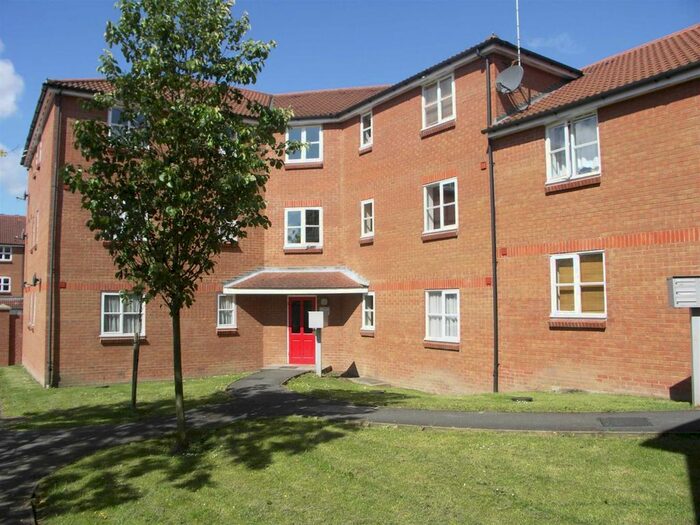 2 Bedroom Flat To Rent In Evans Wharf, Hemel Hempstead, HP3