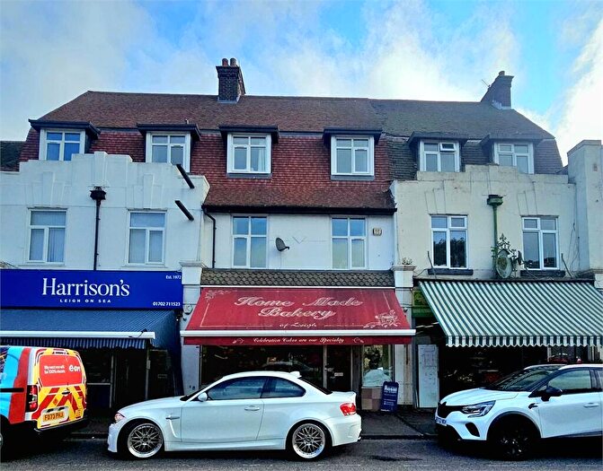 3 Bedroom Apartment To Rent In Broadway West, Leigh On Sea, Leigh On Sea, SS9