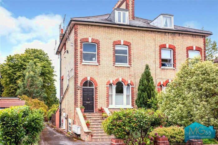 1 Bedroom Flat To Rent In Somerset Road, Barnet, Hertfordshire EN5