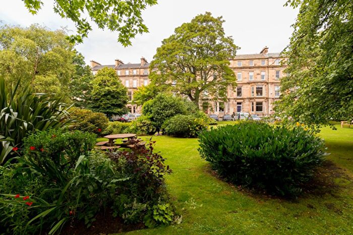 2 Bedroom Flat For Sale In Drumsheugh Gardens, West End, Edinburgh, EH3