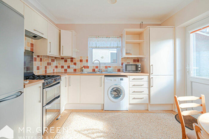 2 Bedroom Detached Bungalow For Sale In Branders Close, Wick, BH6