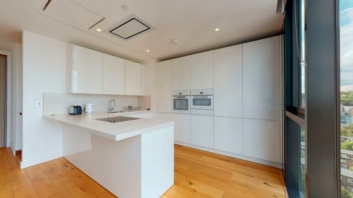 2 Bedroom Flat To Rent In Highgate Hill, London, N19