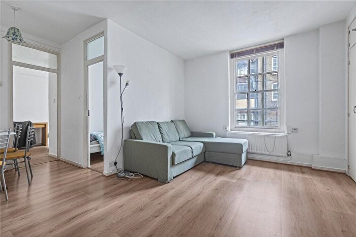 2 Bedroom Apartment For Sale In Bourne Estate, Portpool Lane, London, EC1N