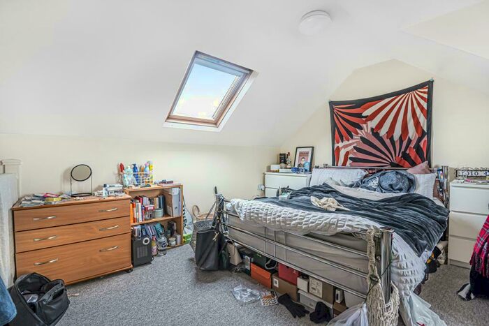 5 Bedroom Terraced House To Rent In Howard Street, Student Bedroom, OX4