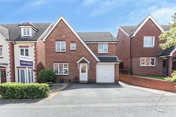 4 Bedroom Detached House For Sale In Emmerson Drive, Clipstone Village, Mansfield, NG21