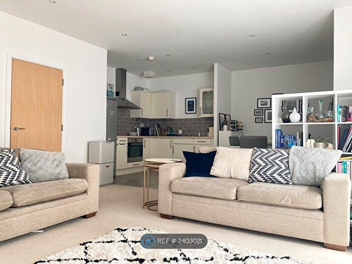 1 Bedroom Flat To Rent In Rosse Gardens, London, SE13