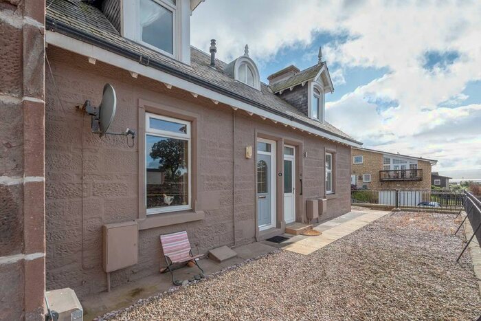 1 Bedroom Terraced House For Sale In Kirkburn, Inverbervie, Montrose, DD10