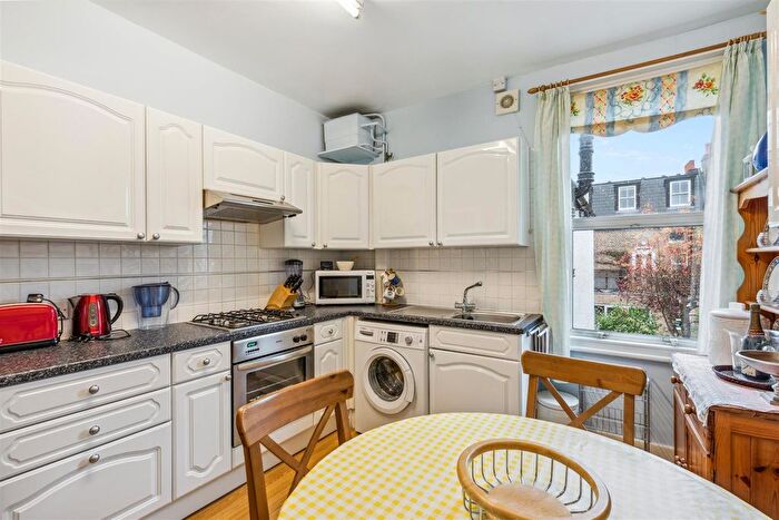 1 Bedroom Flat To Rent In Balfern Grove, London, W4