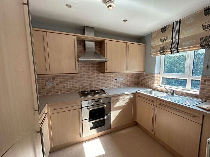 2 Bedroom Flat To Rent In Mill Green, Congleton, CW12
