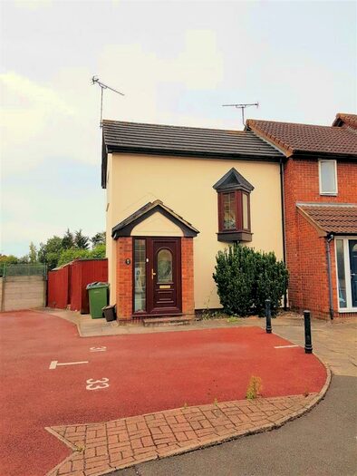 1 Bedroom End Of Terrace House To Rent In Drummond Close, Erith, DA8