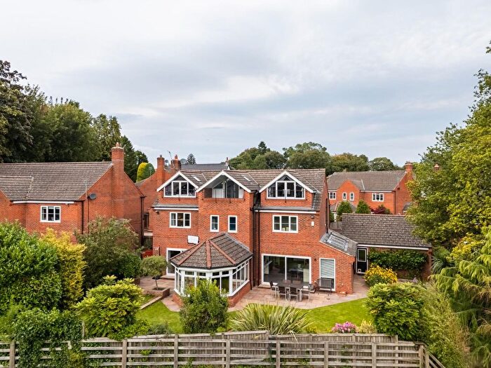 6 Bedroom Detached House For Sale In Silvertrees, Bramhope, Leeds, LS16