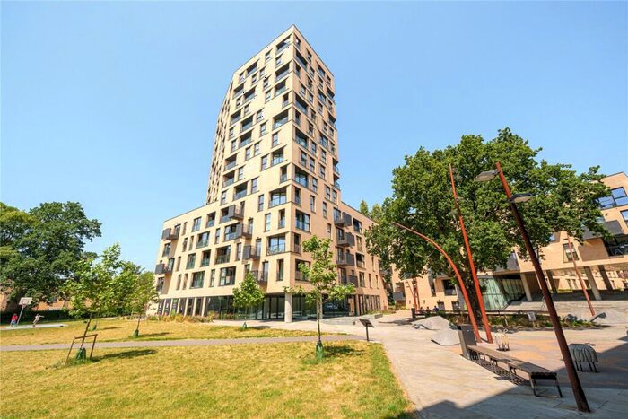 2 Bedroom Apartment To Rent In Burgess Springs, Chelmsford, CM1