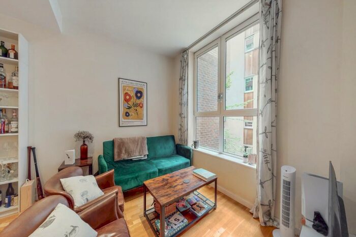 1 Bedroom Apartment To Rent In Hosier Lane, EC1A