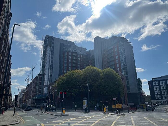 2 Bedroom Apartment To Rent In West Point, LS1