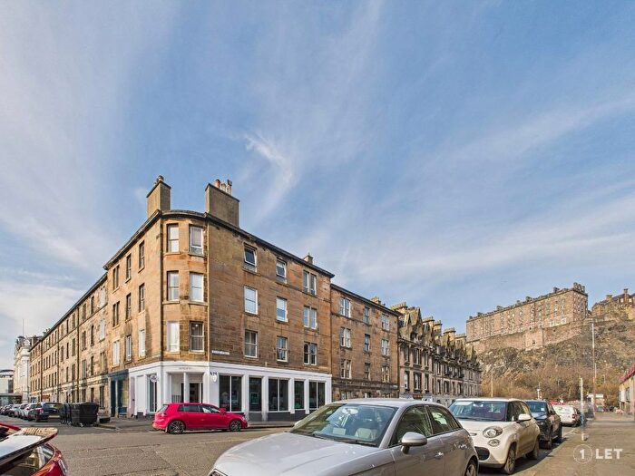 2 Bedroom Flat To Rent In Grindlay Street, Old Town, Edinburgh, EH3