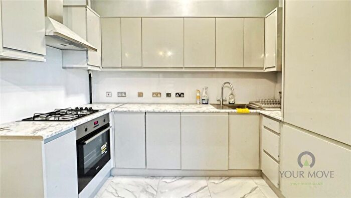 2 Bedroom Flat To Rent In Shooters Hill Road, London, SE3
