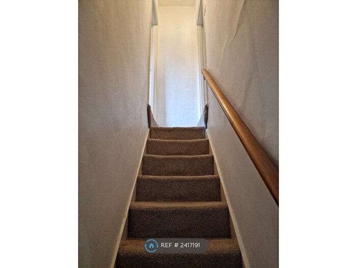 2 Bedroom End Of Terrace House To Rent In Quarry Road, Tunbridge Wells, TN1