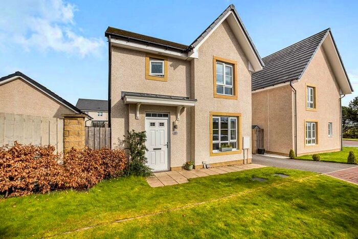 3 Bedroom Detached House For Sale In Smeaton Drive, Bonnybridge, Stirlingshire, FK4
