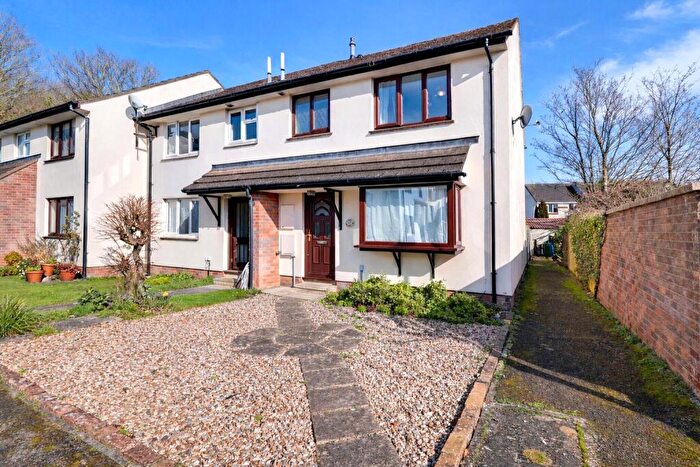 3 Bedroom End Of Terrace House For Sale In Greenmeadow Drive, Barnstaple, Devon, EX31