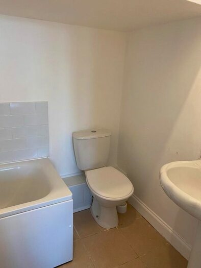 1 Bedroom Flat To Rent In Greater London, Harrow, HA1