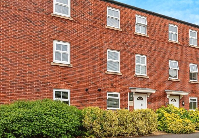 3 Bedroom Town House For Sale In Arnhem Way, Saighton, Chester, CH3